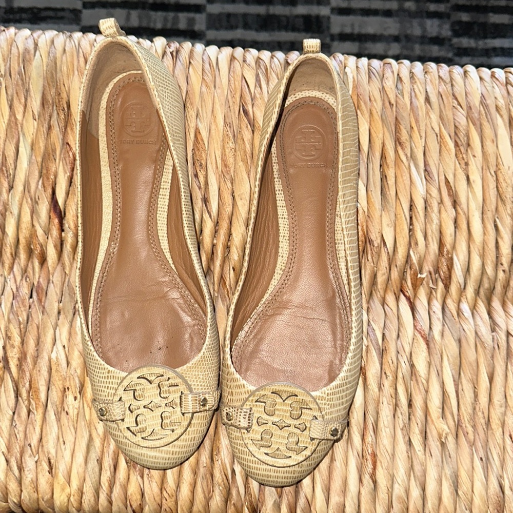 Tory Burch flats